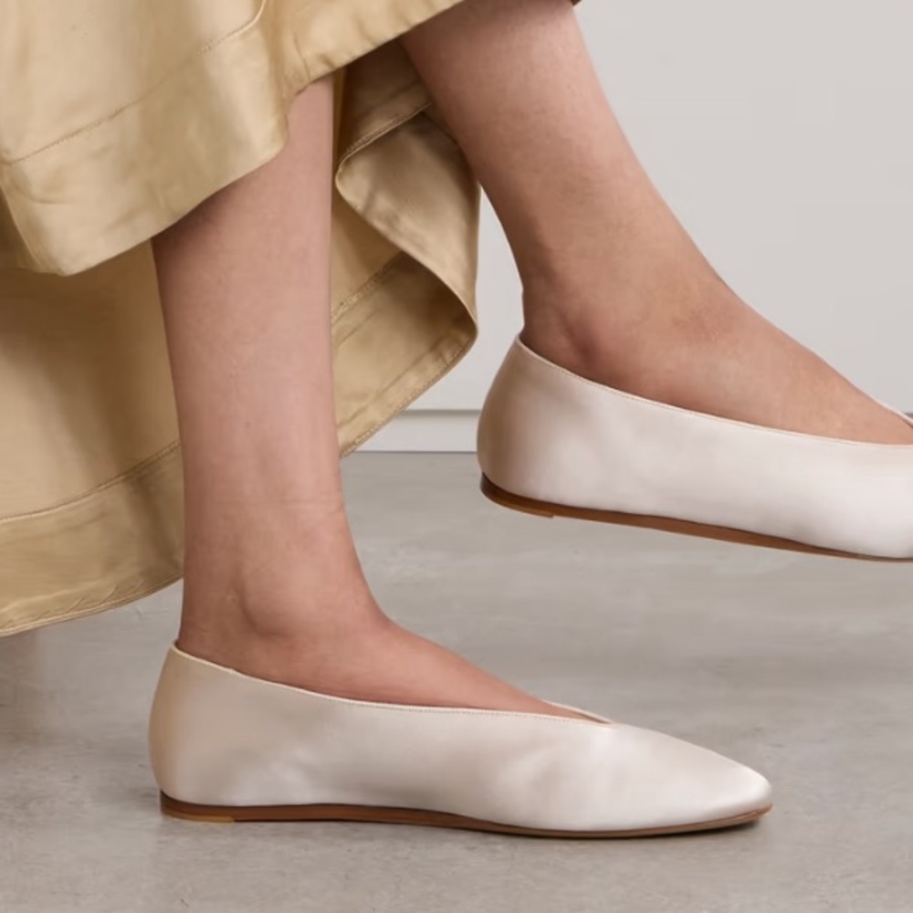 le monde beryl regency grosgrain-trimmed satin ballet flats